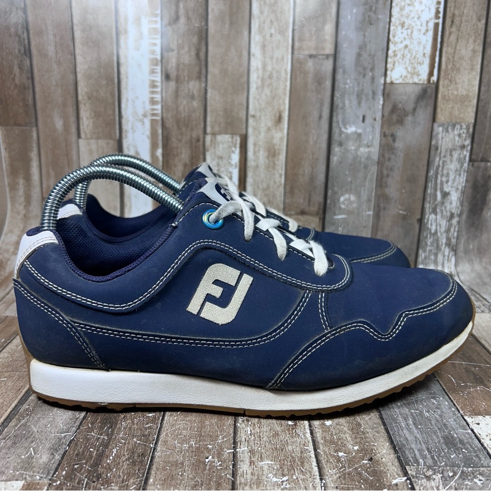 FootJoy FJ Retro Sport Spikeless Golf Shoes Women 8.5 Navy Blue Model #92387